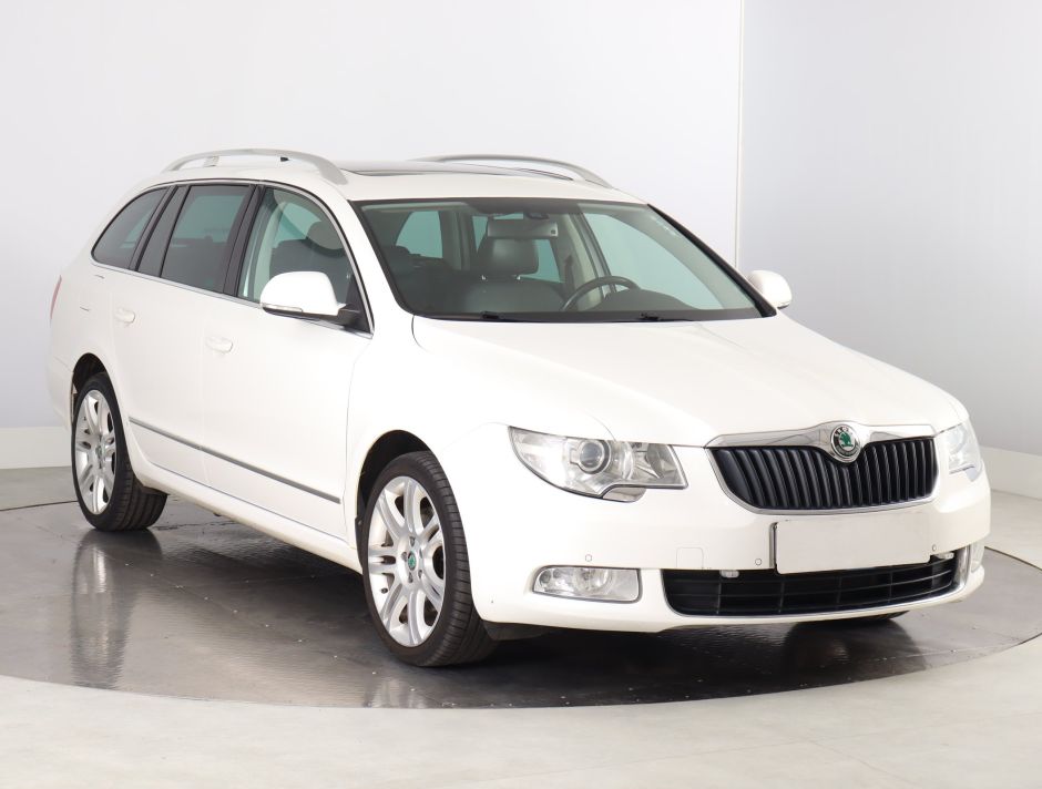 Skoda Superb - 2012