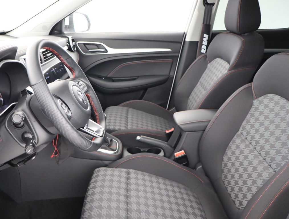 MG ZS SUV