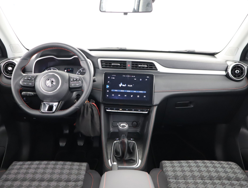 MG ZS SUV