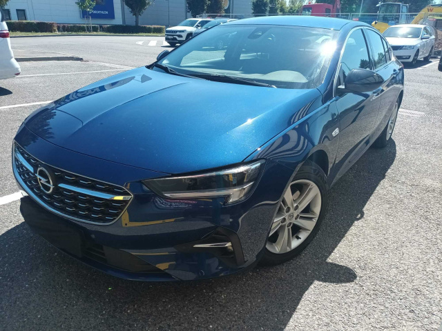Opel Insignia 2022