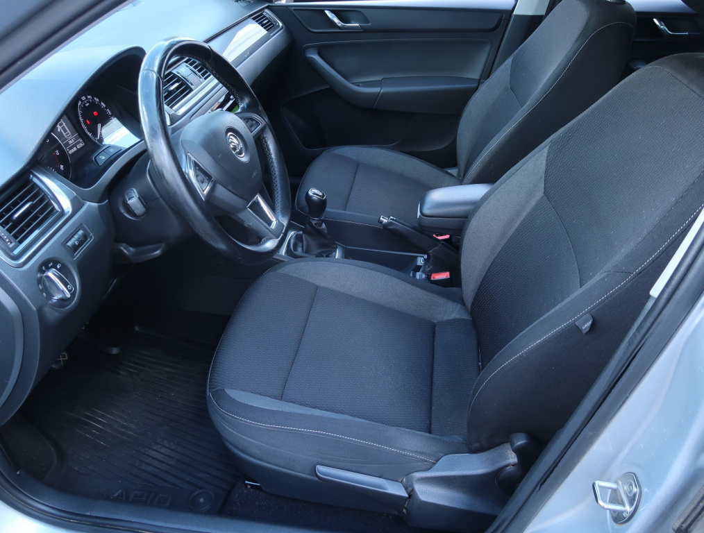 Škoda Rapid
