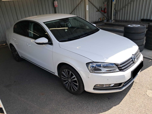 Volkswagen Passat 2011