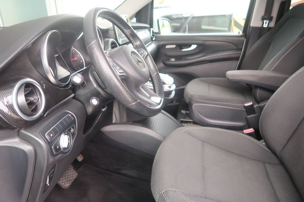Mercedes-Benz V