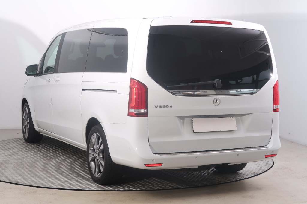 Mercedes-Benz V