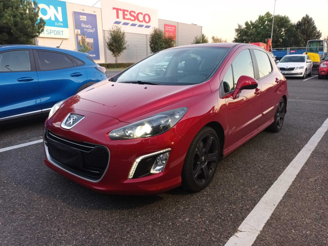 Peugeot 308 2012