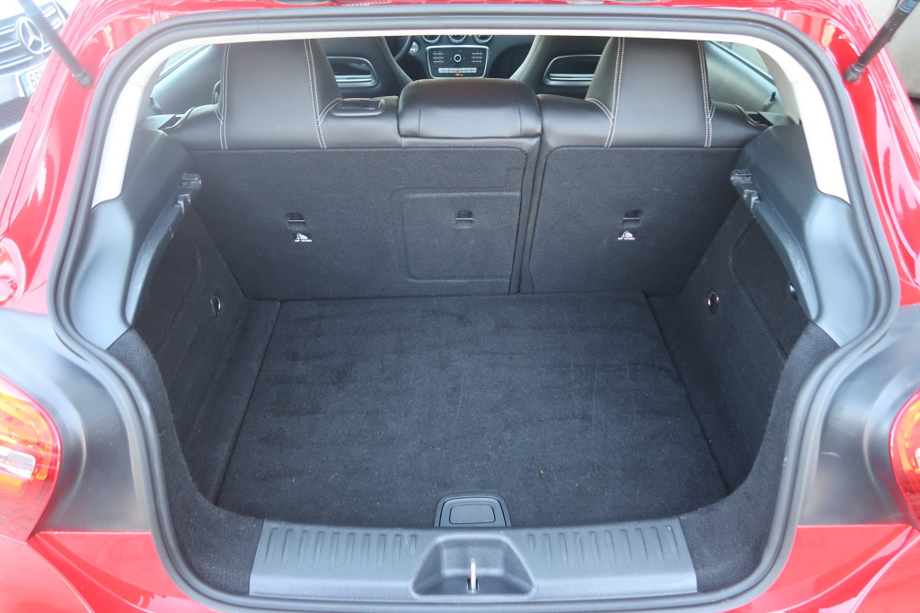 Mercedes-Benz A