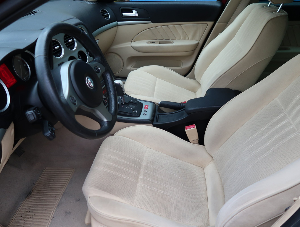 Alfa Romeo 159