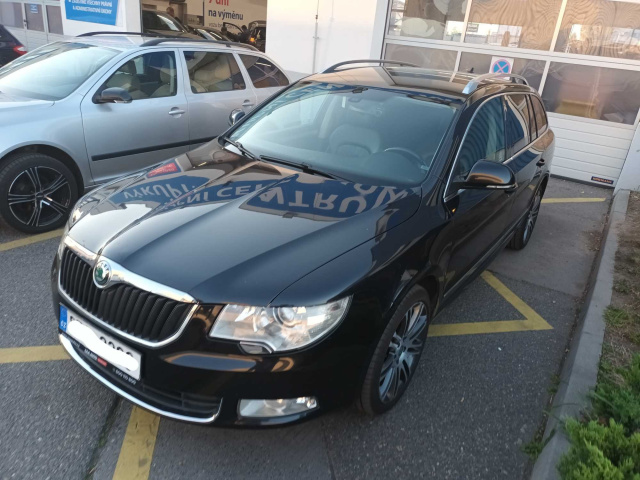 Škoda Superb 2010