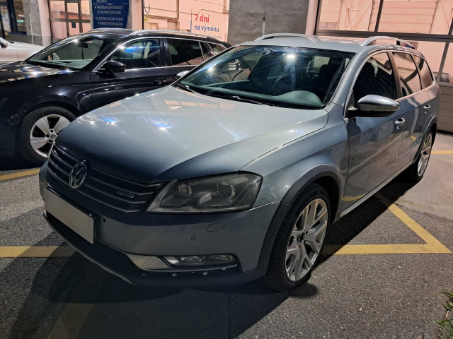 Volkswagen Passat 2013