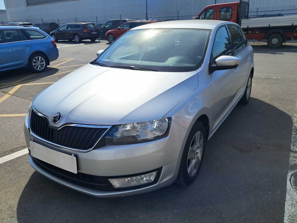Skoda Rapid Spaceback - 2016