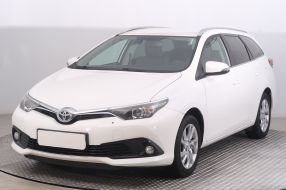 Toyota Auris - 2015