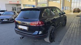 Volkswagen Touareg - 2015
