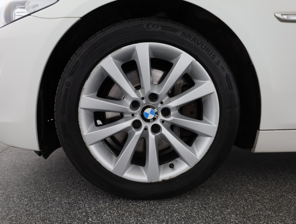 BMW 5