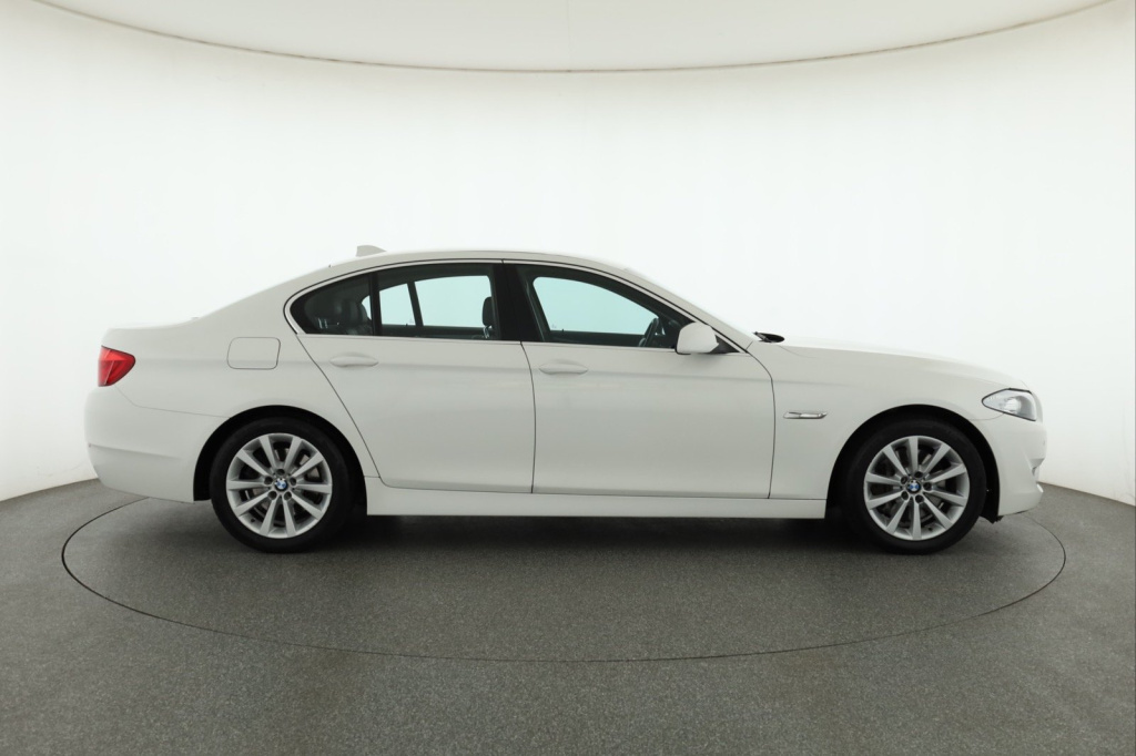 BMW 5