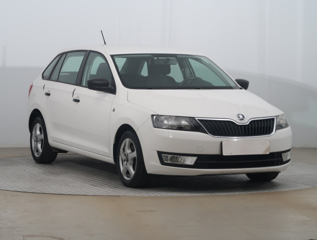 Škoda Rapid Spaceback 2015