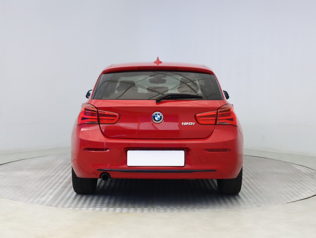 BMW 1