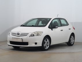 Toyota Auris - 2011