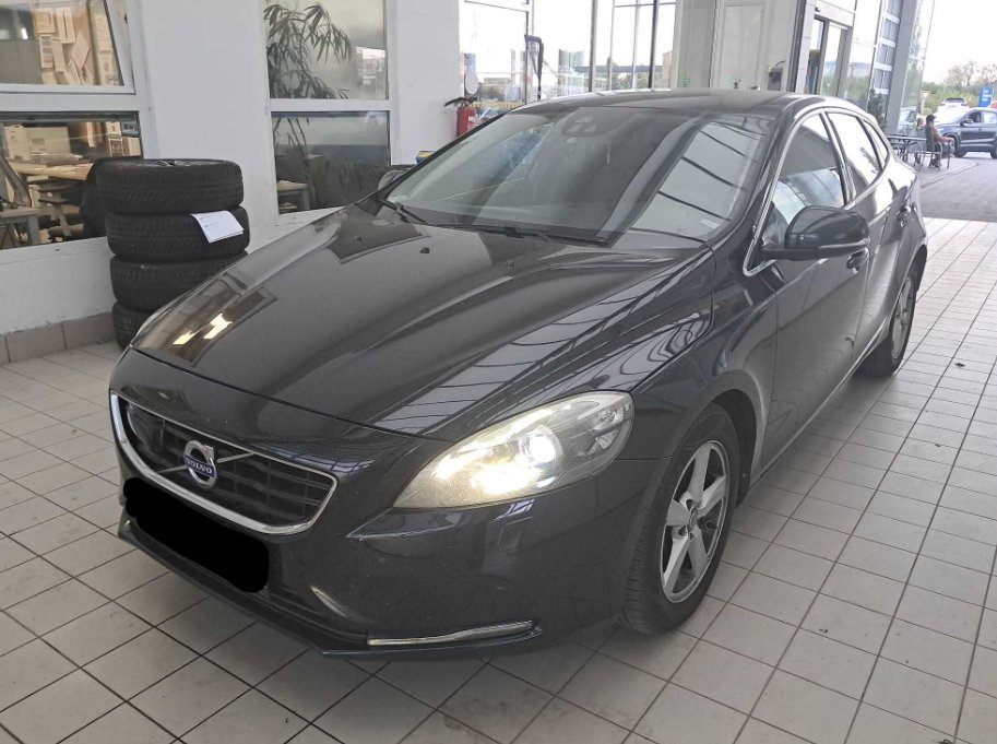 Volvo V40 - 2015