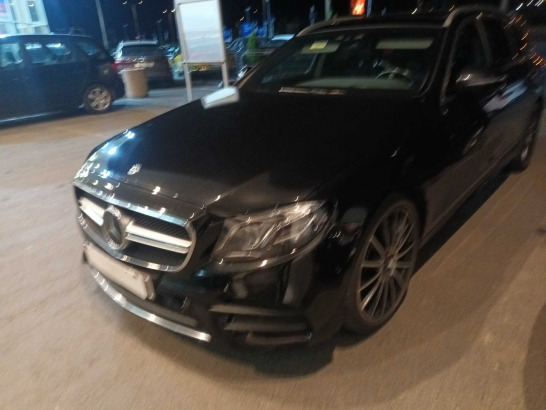 Mercedes-Benz E
