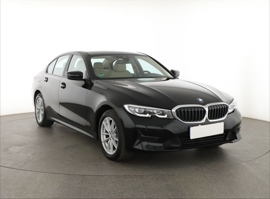 BMW 3 - 2021