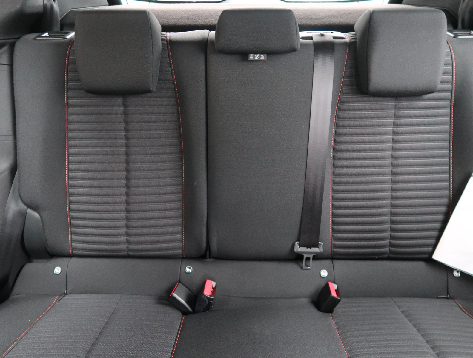 Peugeot e-2008 - 2022