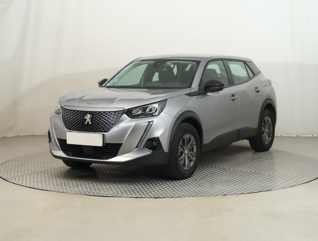Peugeot e-2008