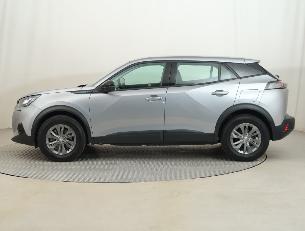 Peugeot e-2008