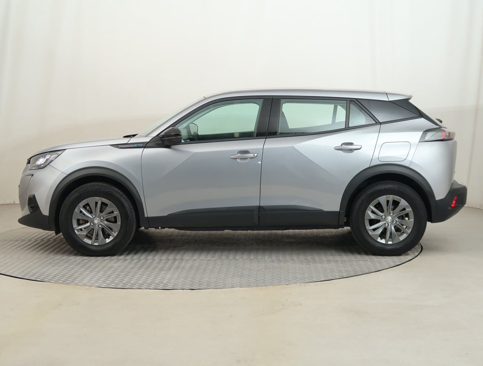 Peugeot e-2008 - 2022