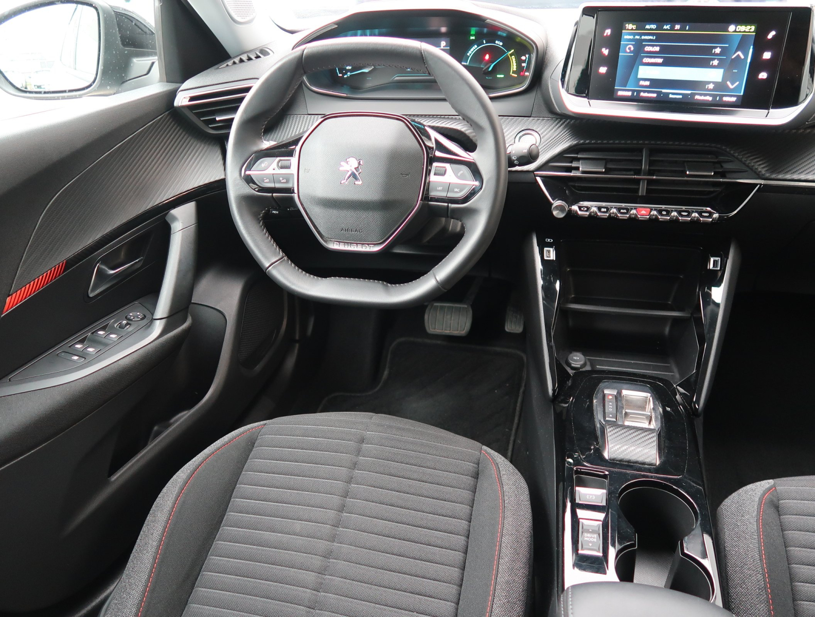 Peugeot e-2008 - 2022