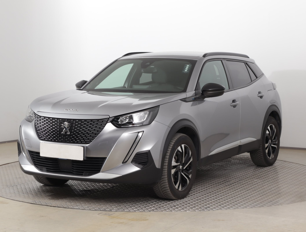 Peugeot e-2008