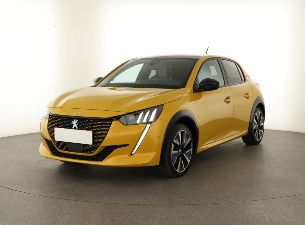 Peugeot e-208