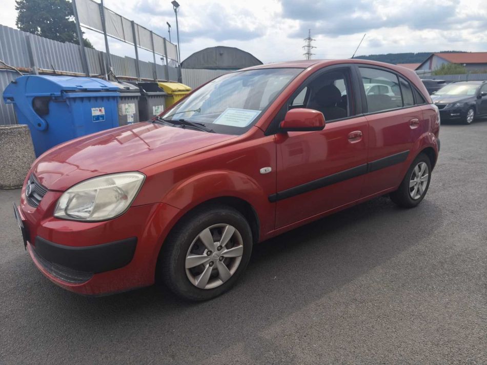 Kia Rio - 2008