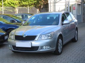 Skoda Octavia - 2011