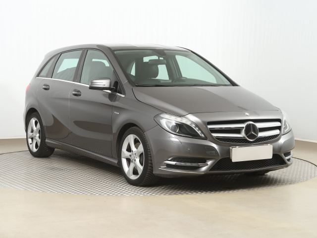 Mercedes-Benz B 2012