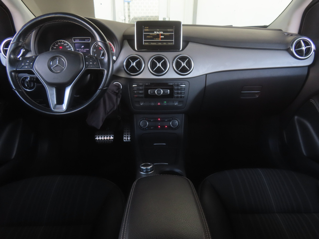 Mercedes-Benz B