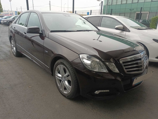 Mercedes-Benz E