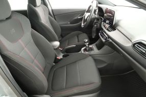 Hyundai i30 - 2023