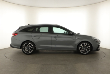 Hyundai i30 - 2023