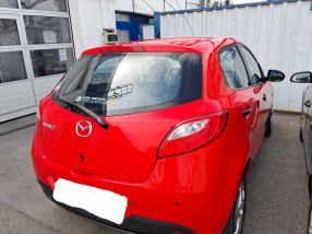 Mazda 2 - 2010
