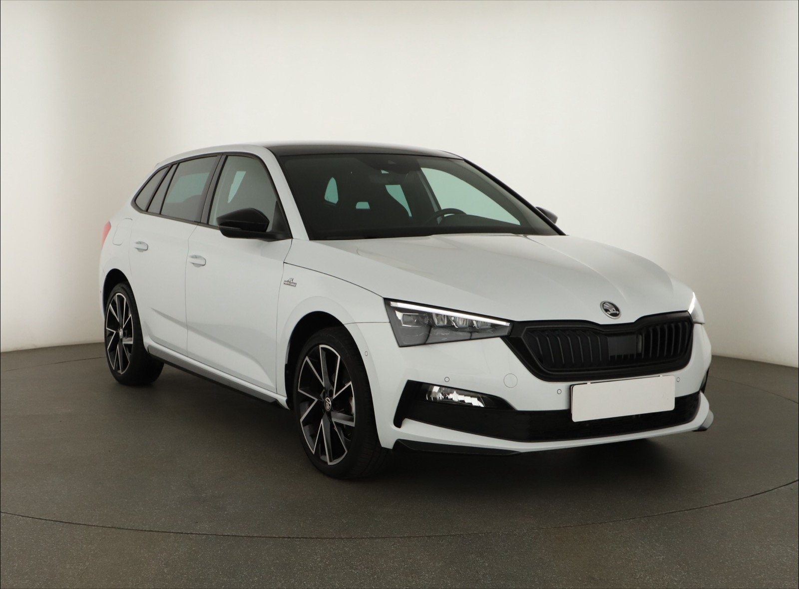 Škoda Scala - 2021