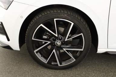 Škoda Scala - 2021