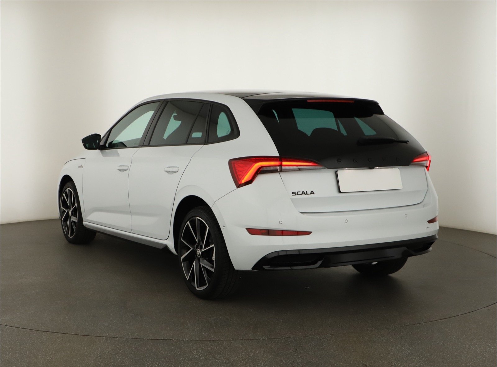 Škoda Scala - 2021