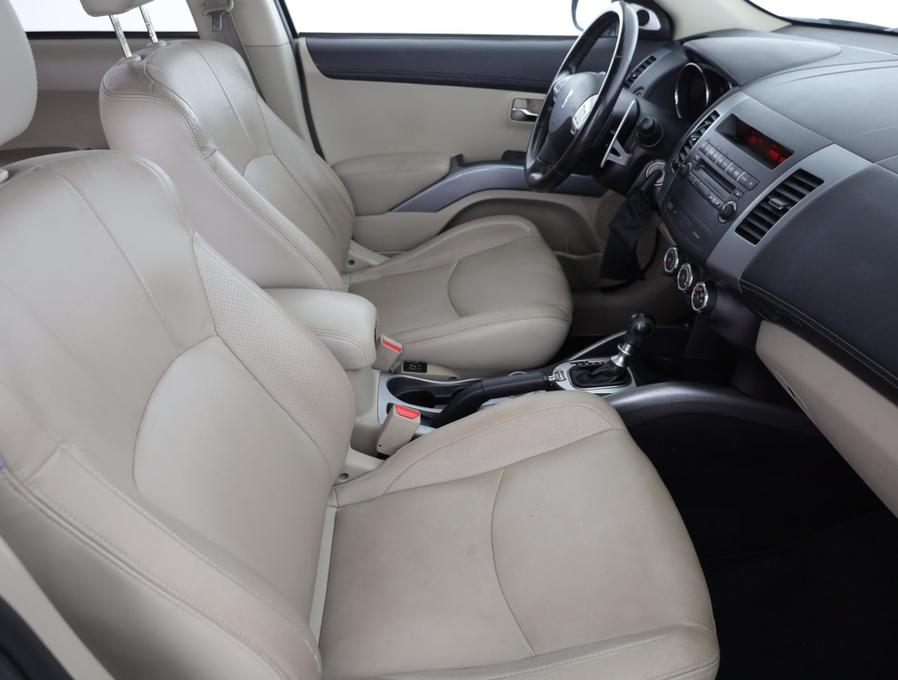 Peugeot 4007