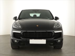 Porsche Cayenne - 2017