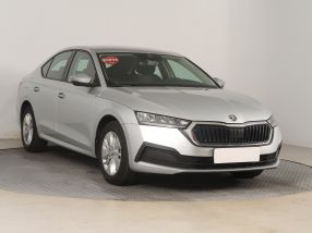 Škoda Octavia - 2023