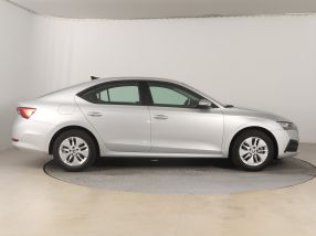Škoda Octavia - 2023