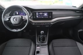 Škoda Octavia - 2023