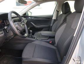 Škoda Octavia - 2023