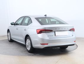 Škoda Octavia - 2023
