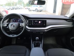 Škoda Octavia - 2023